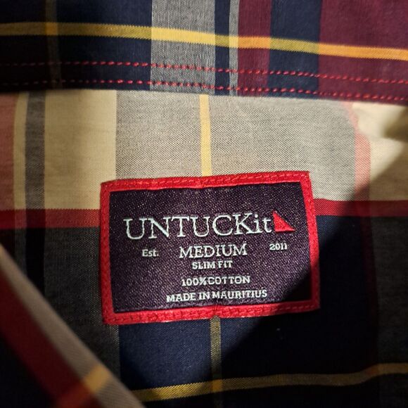 UntuckIt Button Up Shirt Plaid Slim Fit Long Sleeve Mens Size Medium - Picture 3 of 8